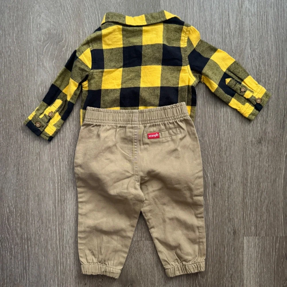 Wrangler Flannel Bodysuit and Jogger Set Boys 12M Yellow Black Buffalo Plaid